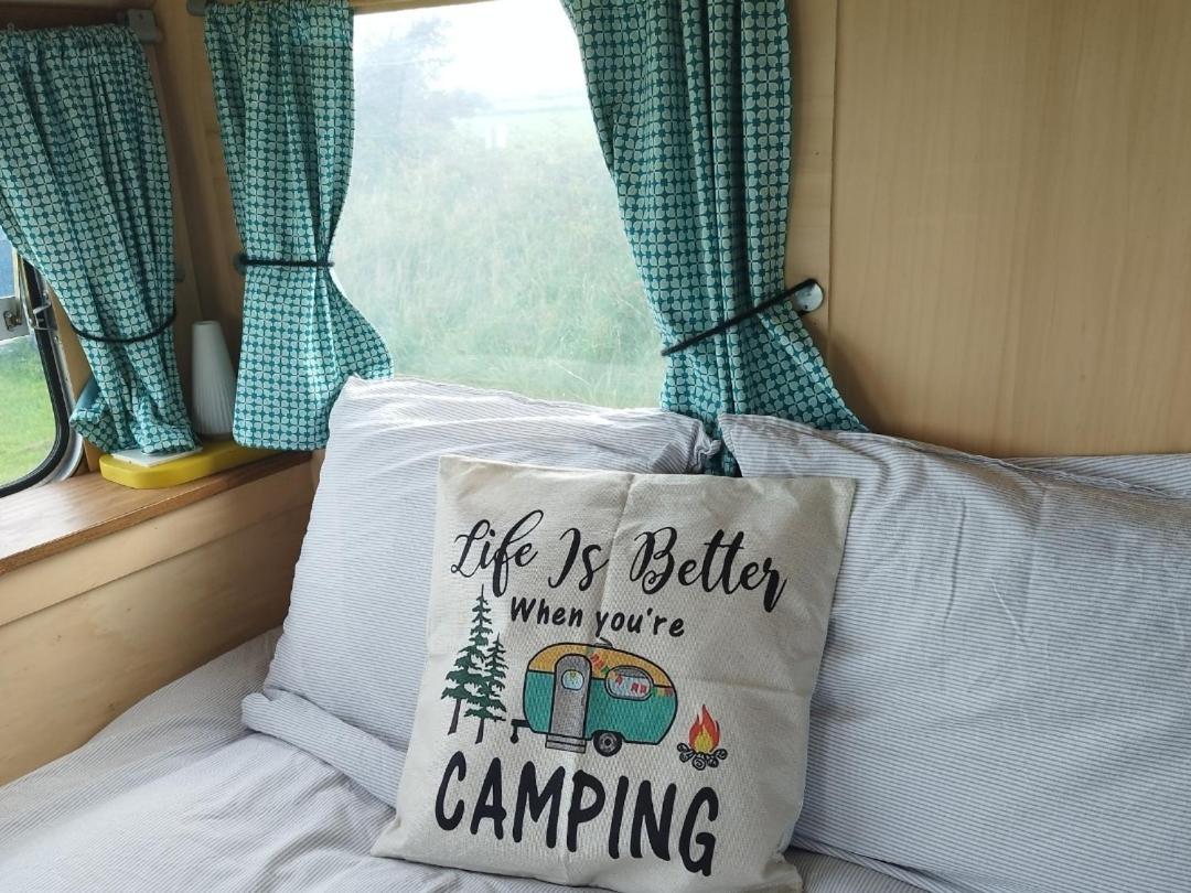 Camping Les Ronds Duval Face Aux Iles Anglo-Normandes Les Moitiers-d'Allonne Δωμάτιο φωτογραφία