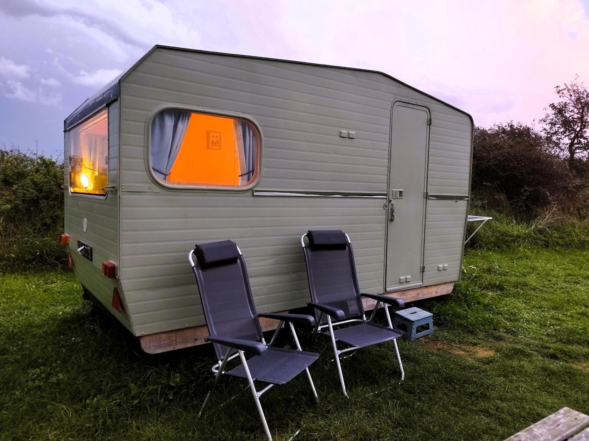 Camping Les Ronds Duval Face Aux Iles Anglo-Normandes Les Moitiers-d'Allonne Εξωτερικό φωτογραφία